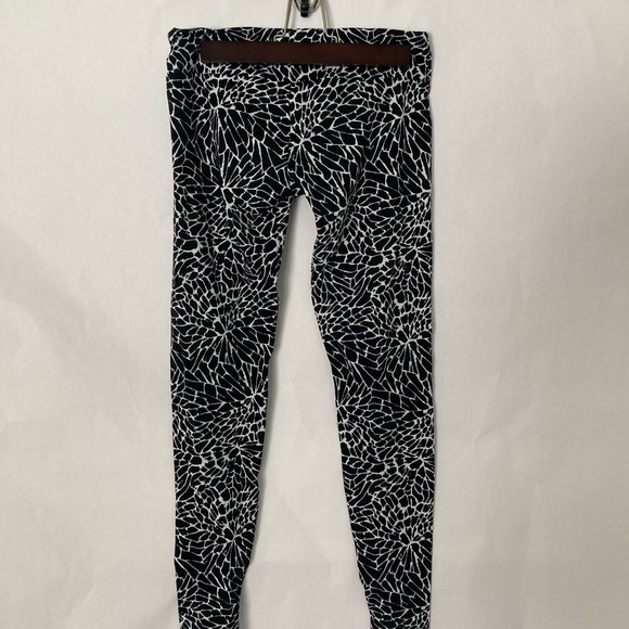 LEGGINGS. - Picture 3 of 6